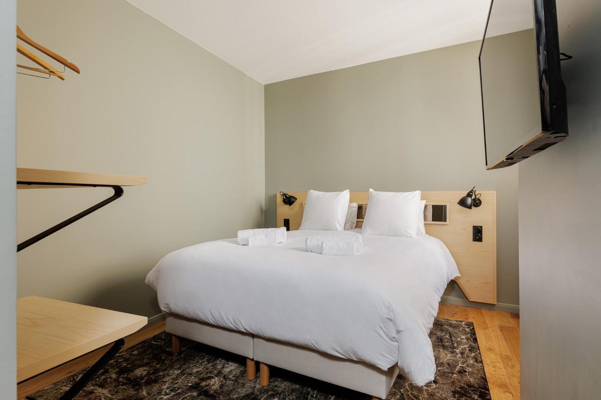 Hotel Des Sept - Entree Autonome, Reception En Ligne - Encore Mieux Orléans Exteriér fotografie