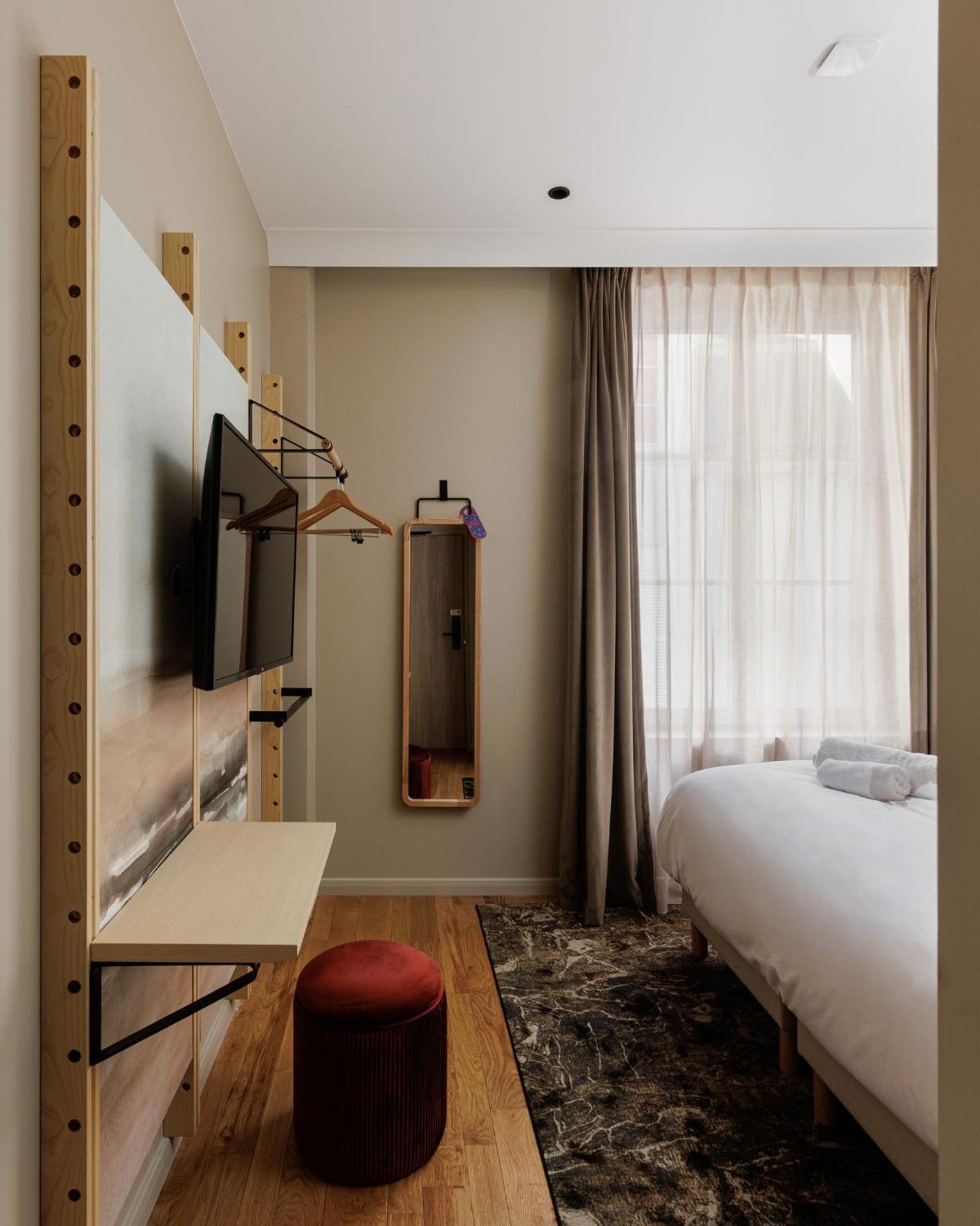 Hotel Des Sept - Entree Autonome, Reception En Ligne - Encore Mieux Orléans Exteriér fotografie