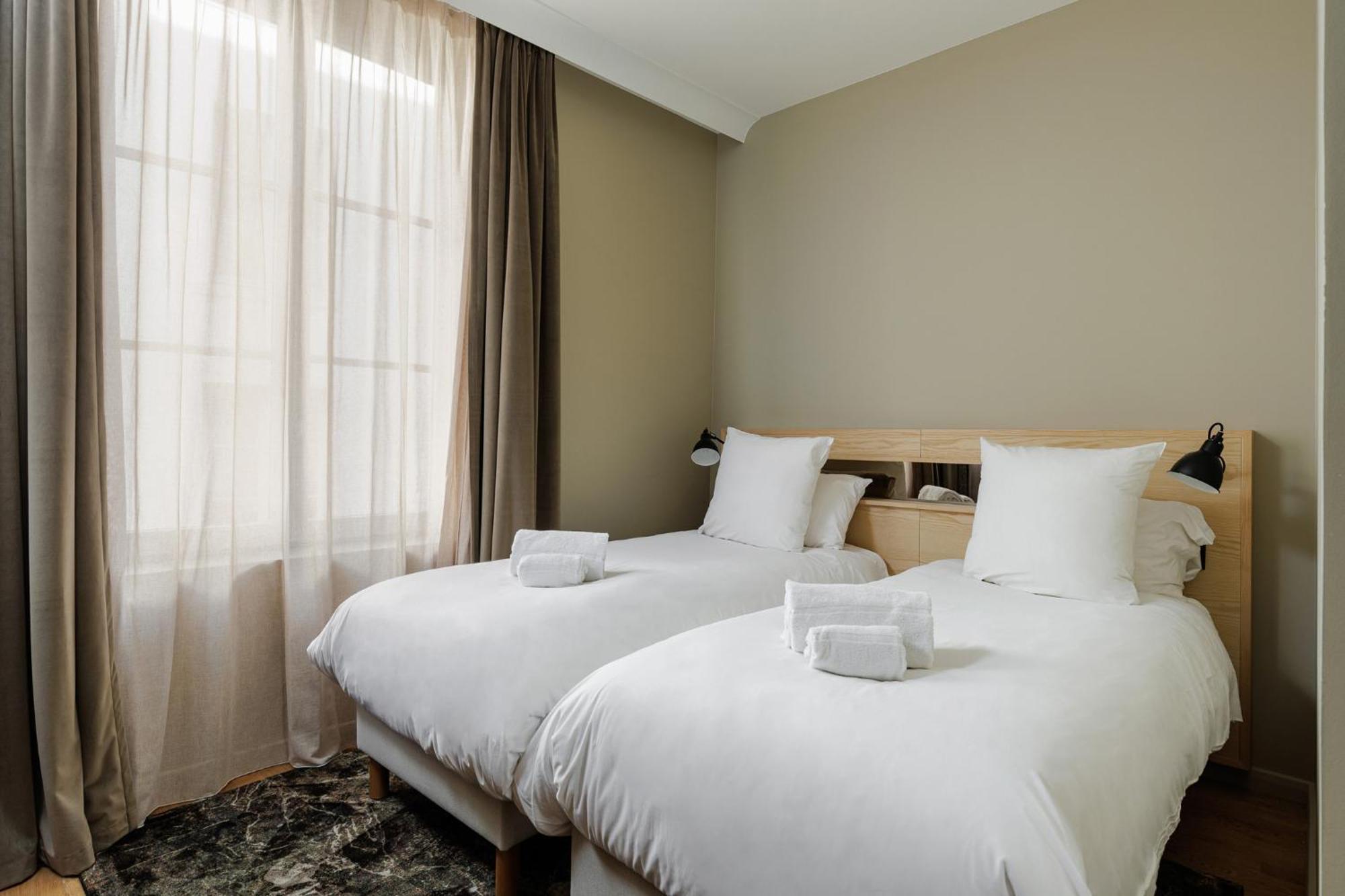 Hotel Des Sept - Entree Autonome, Reception En Ligne - Encore Mieux Orléans Exteriér fotografie